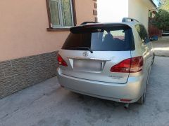 Сүрөт унаа Toyota Avensis Verso