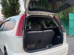 Фото авто Honda Stream