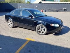 Photo of the vehicle Audi A4