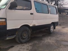 Фото авто Toyota HiAce