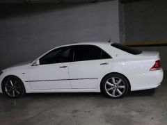 Фото авто Toyota Crown