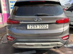 Photo of the vehicle Hyundai Santa Fe