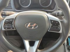 Photo of the vehicle Hyundai Sonata