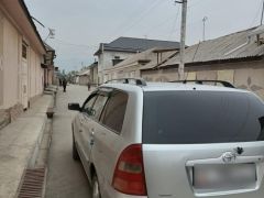 Сүрөт унаа Toyota Corolla