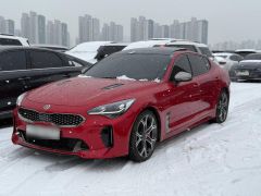 Фото авто Kia Stinger