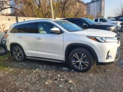 Сүрөт унаа Toyota Highlander