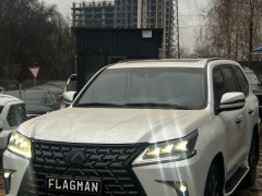 Сүрөт унаа Lexus LX