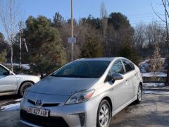 Сүрөт унаа Toyota Prius