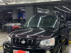 Сүрөт унаа Toyota Kluger