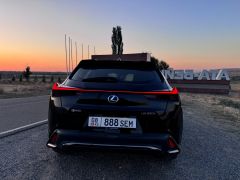 Фото авто Lexus UX