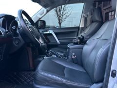 Сүрөт унаа Toyota Land Cruiser Prado