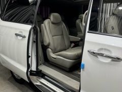 Сүрөт унаа Kia Carnival