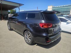 Photo of the vehicle Kia Carnival