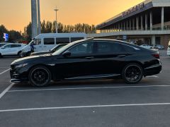 Фото авто Honda Accord