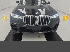 Photo of the vehicle BMW X7