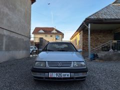 Фото авто Volkswagen Vento