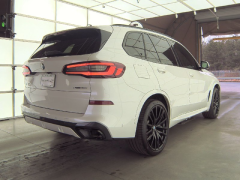 Фото авто BMW X5