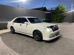 Сүрөт унаа Toyota Crown