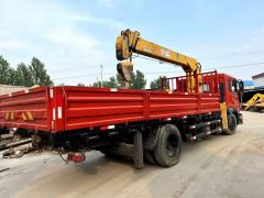 Сүрөт унаа Dongfeng EQ 1110