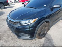 Сүрөт унаа Honda HR-V