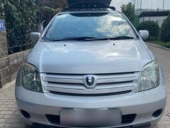 Photo of the vehicle Toyota Ist