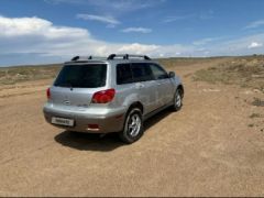 Сүрөт унаа Mitsubishi Outlander