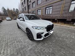 Сүрөт унаа BMW X7