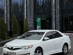 Сүрөт унаа Toyota Camry