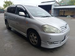 Фото авто Toyota Ipsum