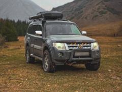 Сүрөт унаа Mitsubishi Pajero