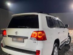 Сүрөт унаа Toyota Land Cruiser