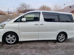 Сүрөт унаа Toyota Alphard