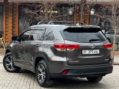 Сүрөт унаа Toyota Highlander