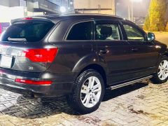 Сүрөт унаа Audi Q7