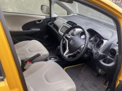 Photo of the vehicle Honda Fit