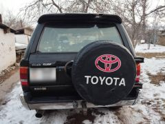 Сүрөт унаа Toyota Hilux Surf