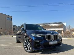 Фото авто BMW X7