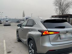 Photo of the vehicle Lexus NX