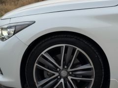 Photo of the vehicle Infiniti Q50