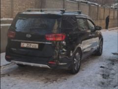 Фото авто Kia Carnival