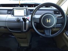 Фото авто Honda Stepwgn