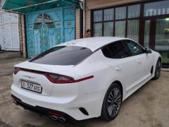 Сүрөт унаа Kia Stinger