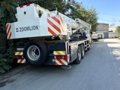 Photo of the vehicle Zoomlion QY25V