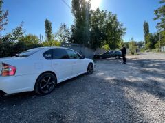 Photo of the vehicle Subaru Legacy