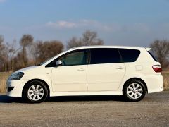 Сүрөт унаа Toyota Ipsum