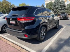 Сүрөт унаа Toyota Highlander