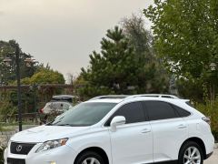 Photo of the vehicle Lexus RX