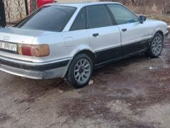 Сүрөт унаа Audi 80