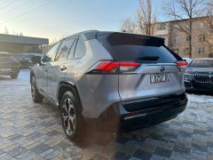 Сүрөт унаа Toyota RAV4