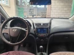 Сүрөт унаа Hyundai Solaris